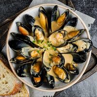 Мидии в соусе том ям в Dimcoffee