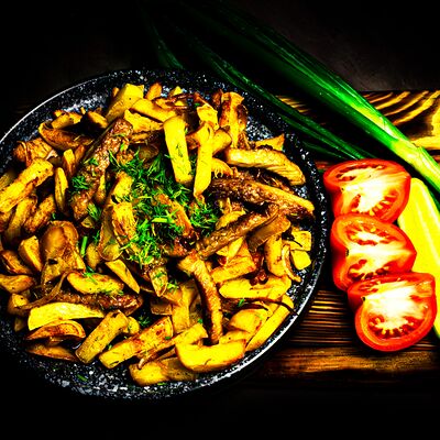 Сковородка со свининой в У Сватов по цене 500 ₽