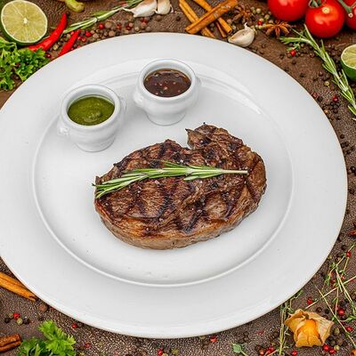 Стейк Рибай в Paulaner Wirtshaus Polyanka по цене 3100 ₽