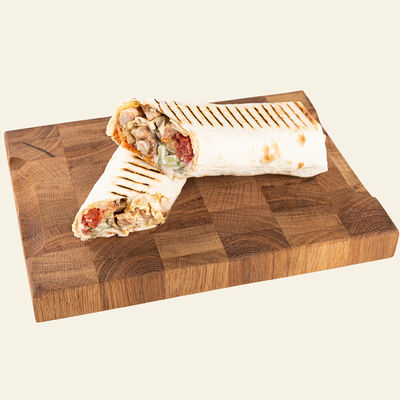 Шаверма классическая с морковкой по-корейски в Томята Тосуши по цене 456 ₽