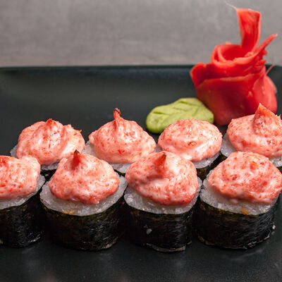 Ролл Сырный лосось в Марк Твен по цене 230 ₽