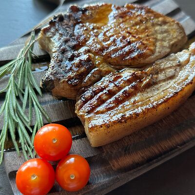 Корейка из свинины на косточке в Дикий койот по цене 678 ₽