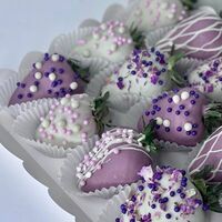 Клубника в шоколаде набор Purple в Sweetness