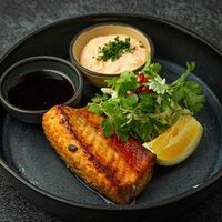 Стейк из осетра Калуга в Fish Point