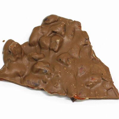 Молочный шоколад с орехами в Bon Bon по цене 585 ₽