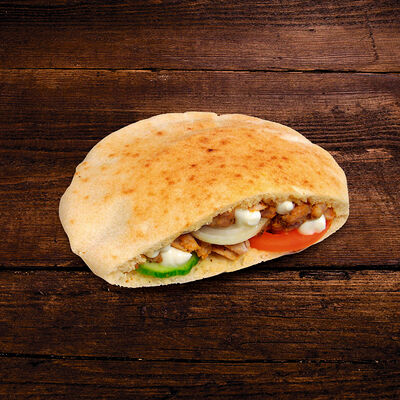 Шаурма по-арабски в пите стандартная в FOOD MASTER по цене 350 ₽