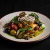 Греческий с маринованным сыром фета и тапенадом из маслин в Level kitchenbar по цене 590