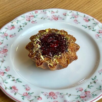 Флан Вишня-ежевика в Кофеин по цене 389 ₽