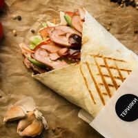 Ролл Терияки в Ramen Urban Eats