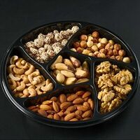 Ореховая смесь в Holiday Keytering