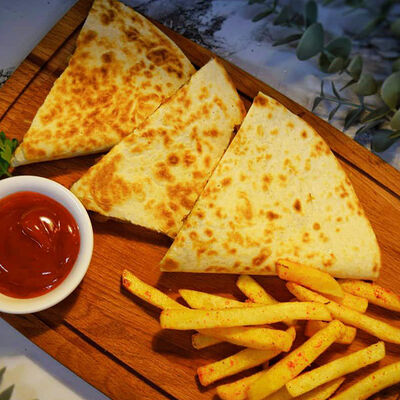 Кесадилья с говядиной в Boldesno по цене 420 ₽