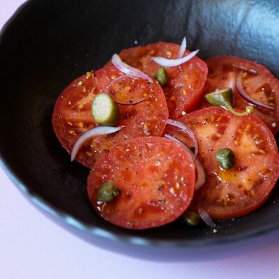 Карпаччо из томатов в Джульетта по цене 390 ₽