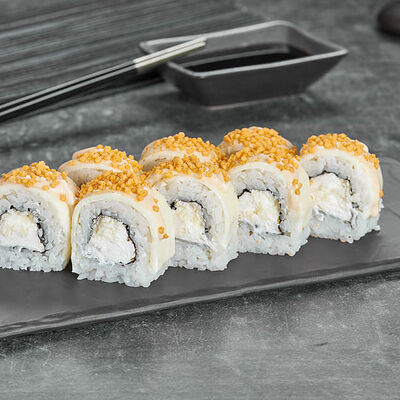 Ролл Сырный вулкан в Суши Мастер по цене 409 ₽