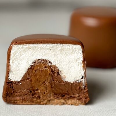 Шоколадная бомбав Пара палок по цене 380 ₽