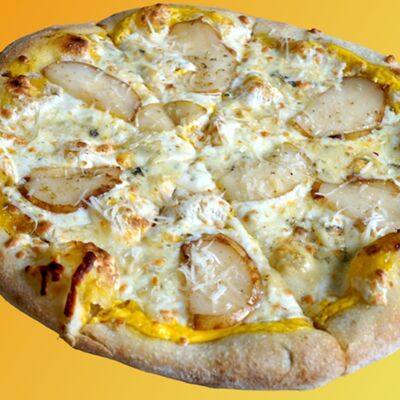 Пицца с грушей и сыром dorblu в Pappa-Pizza по цене 750 ₽