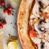 Пицца Курица и грибы 32 см в Gagarina pizza по цене 800