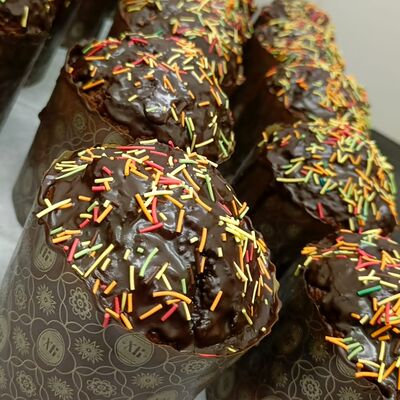 Шоколадный кулич малый в Хлеборезов по цене 89 ₽