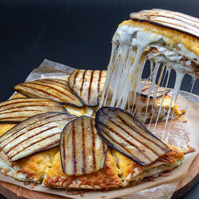 Пицца БаклаДжан в Crazy Brothers по цене 2030 ₽