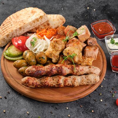 Сет большой мясной в Grill Market Точно Сочно по цене 1800 ₽