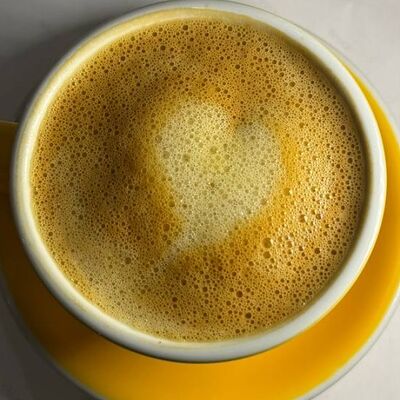 Шмель в Хани по цене 420 ₽