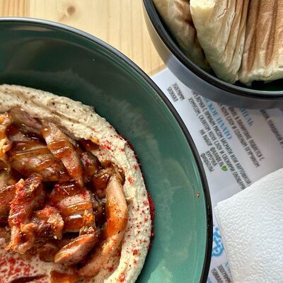 Хумус с курочкой в Фришман по цене 385 ₽