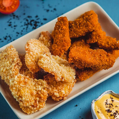 Наггетсы куриные в Двор Помидор по цене 290