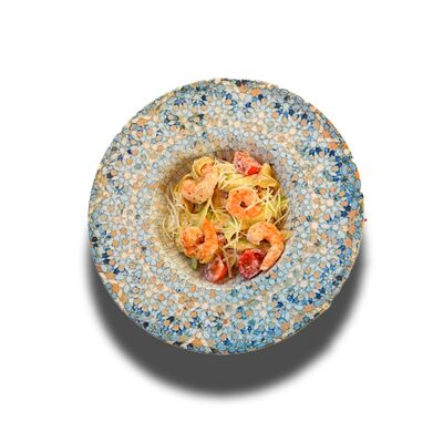 Фетучини с креветкой и черри в Мама Краснодар по цене 595 ₽