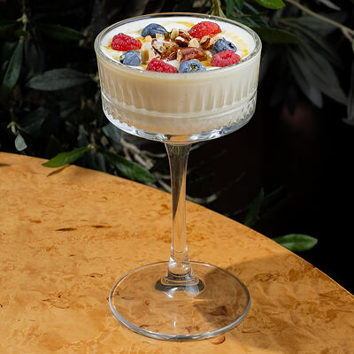 Десерт Греческий йогурт в Grecco по цене 890 ₽