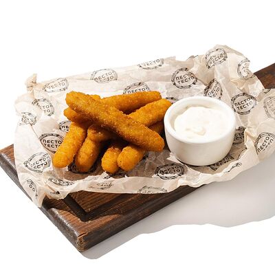 Хрустящие палочки кальмара в Песто Тесто по цене 910 ₽