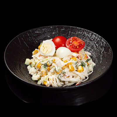 Крабовый салатик в Big Size Roll по цене 475 ₽