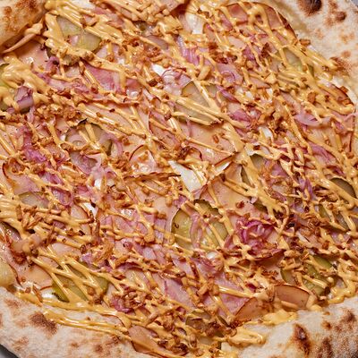 Бекон/куриный рулет/соус гриль в Итальянцы по цене 810 ₽