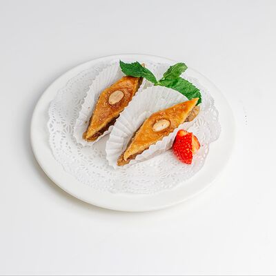 Пахлава в Ривьера по цене 210 ₽