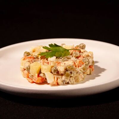 Столичный в Avenue Food 87 по цене 310 ₽