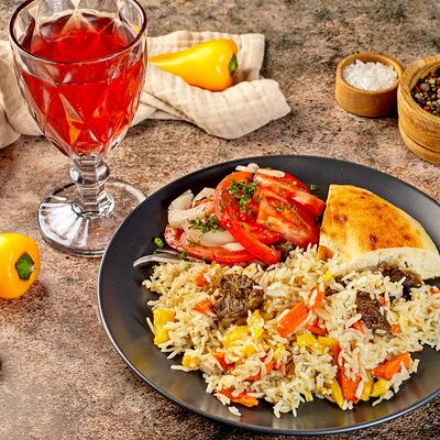 Комбо обед №6 в Шаурма и Гриль по цене 670 ₽