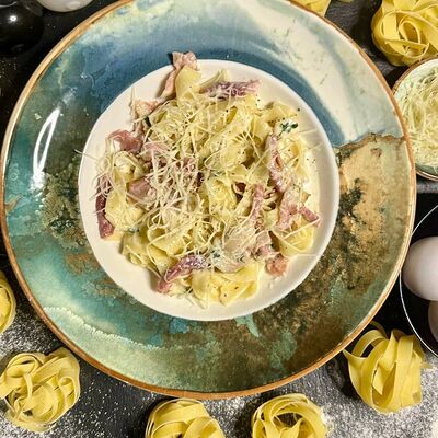 Паста Карбонара в Breaking time по цене 700 ₽