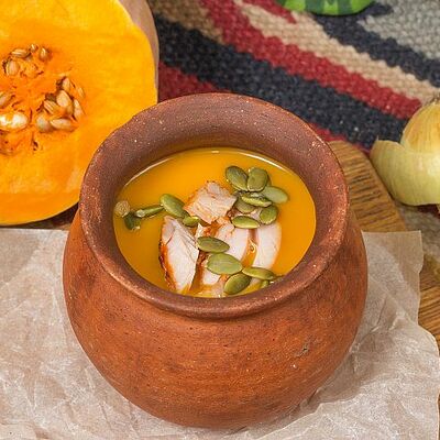 Крем-суп из тыквы с курочкой в Мушмула по цене 159