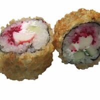 Жареный ролл Якудзе в Sushi Maki