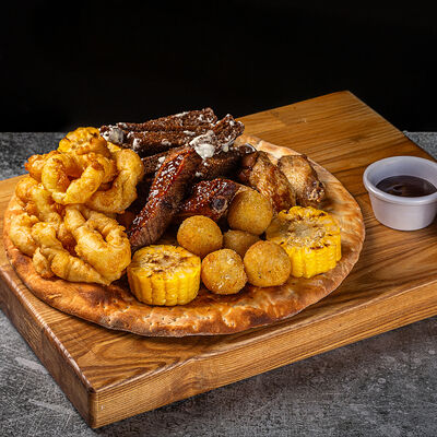 Сет с ребрышками в Эпицентр по цене 1990 ₽