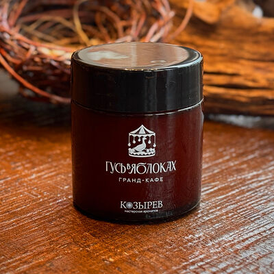 Свеча с ароматом Черный перецв Гусь в яблоках по цене 1350 ₽