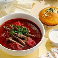 Борщ с чесночной пампушкой в ЛарисуВаннуХочу