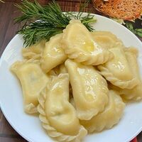 Вареники с сыром, творогом и зеленью в Столовая pro-Cоветская