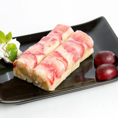 Пудинг ролл с клубникой в Японка по цене 340