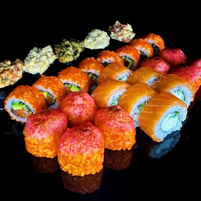 Сет Последний самурай в Император SUSHI PREMIUM по цене 3400 ₽