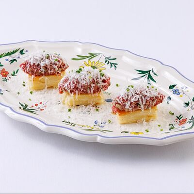 Тартар из говядины в Mela по цене 840 ₽