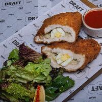 Шницель куриный в Гриль-бар Draft