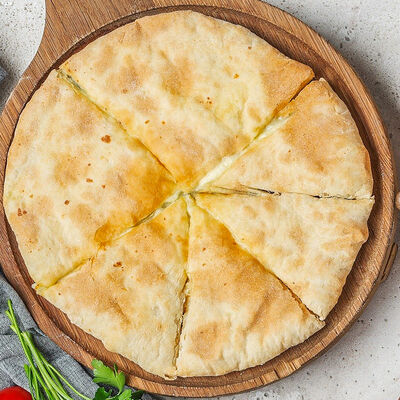 Хачапури по-имеретински в Двор Помидор по цене 450