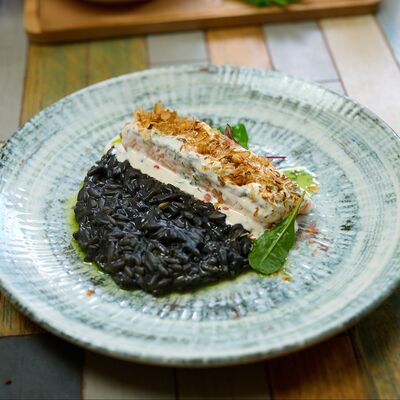 Стейк из лосося с пастой орзо со сливочным соусом в Сахара не надо по цене 1430 ₽