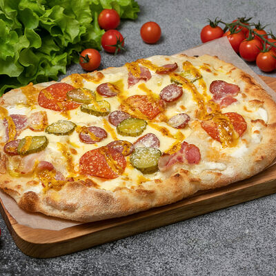 Пицца Баварская в Pixel Pizza по цене 800 ₽