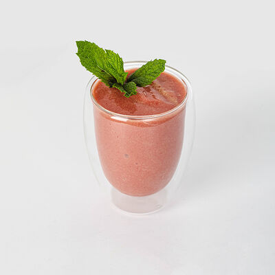 Смузи клубника-авокадо в Coffee BOOM по цене 2400 ₸