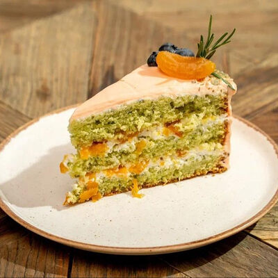 Абрикосовый торт Фиона в Il Pizzaiolo по цене 490 ₽